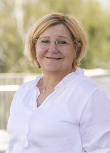Sonja Ernst1
